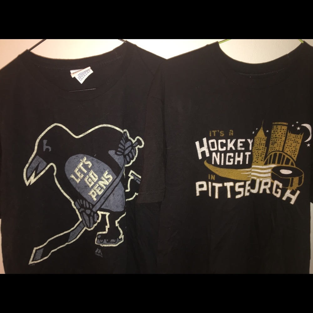 Pittsburgh Penguins T-shirts.
